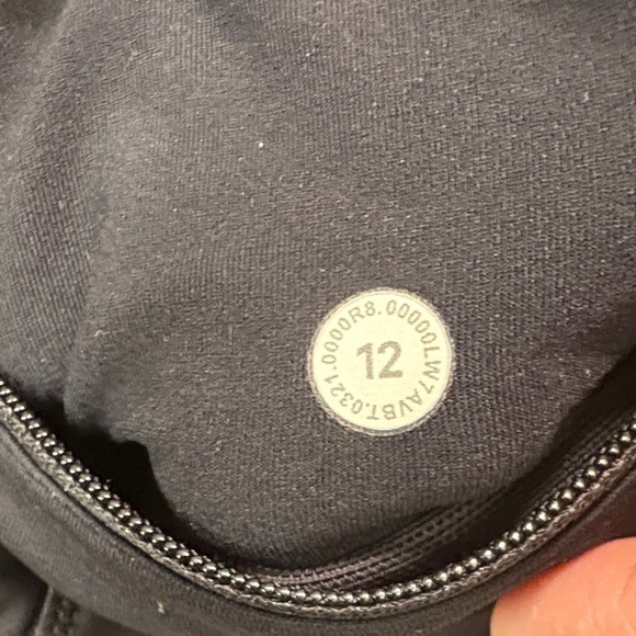 LULULEMON SPEED UP MID-RISE LINED SHORT 12” - Picture 2 of 7